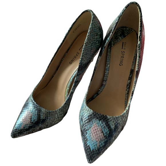 Call it spring snake skin heels - Picture 2 of 4
